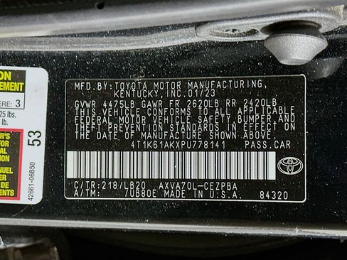 Used 2023 Toyota Camry XSE FWD image 12