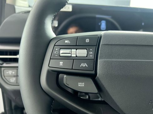 New 2026 Kia Sportage EX image 18