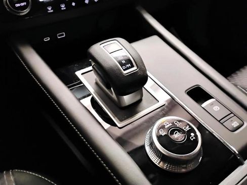 Used 2024 Mitsubishi Outlander ES image 35