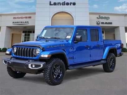 New 2025 Jeep Gladiator Sport