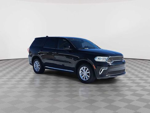 Used 2021 Dodge Durango SXT w/ 3rd Row Seating Group image 2