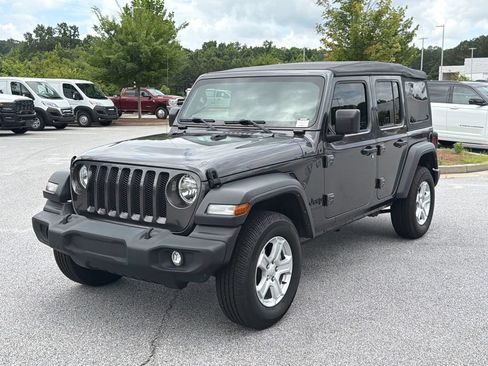 Used 2022 Jeep Wrangler Unlimited Sport AWD/4WD image 3