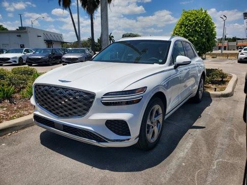 New 2026 Genesis GV70 2.5T image 3