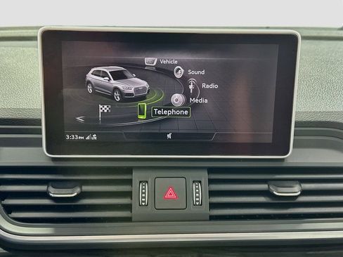 Used 2018 Audi Q5 2.0T Premium AWD/4WD image 16