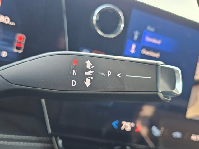 Used 2024 Chevrolet Blazer EV LT AWD/4WD image 30