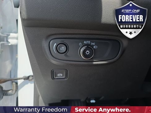 Used 2023 GMC Terrain SLE w/ Driver Convenience Package AWD/4WD image 21
