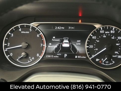 Certified 2025 Nissan Rogue SV AWD/4WD image 17