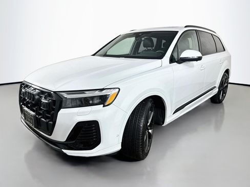 Used 2026 Audi Q7 3.0T Premium Plus w/ Premium Plus Package AWD/4WD image 3