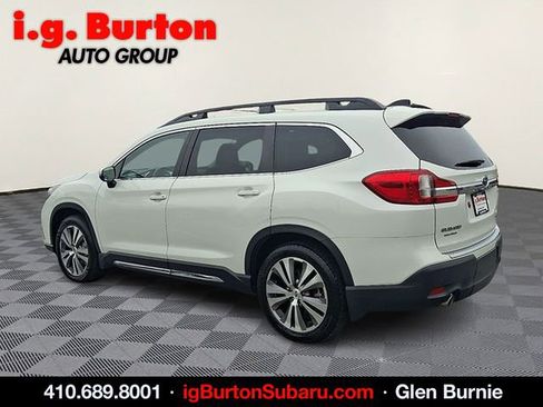 Used 2022 Subaru Ascent Limited w/ Technology Package AWD/4WD image 4