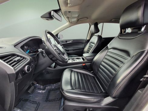 Used 2024 Ford Edge SEL image 25