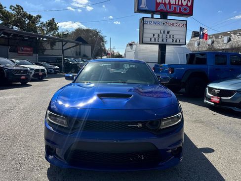 Used 2019 Dodge Charger Scat Pack image 3