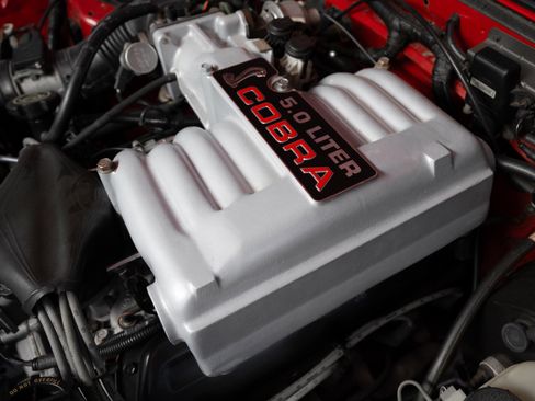 Used 1993 Ford Mustang Cobra RWD image 89