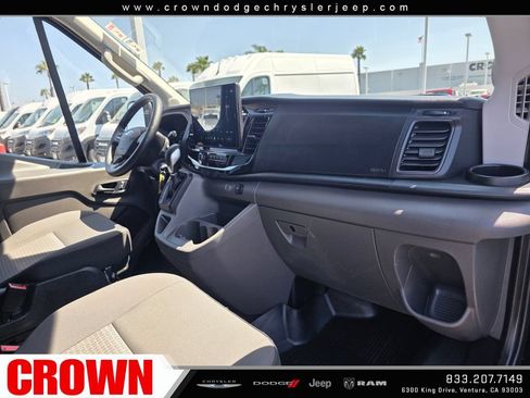 Used 2025 Ford Transit 350 148 Medium Roof Wagon RWD image 18