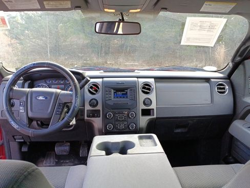 Used 2014 Ford F150 XLT w/ Equipment Group 302A Luxury image 7