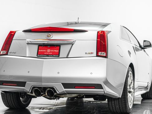 Used 2011 Cadillac CTS V w/ Wood Trim Package RWD image 9