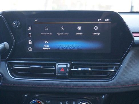 Used 2025 Chevrolet TrailBlazer RS w/ Convenience Package image 35