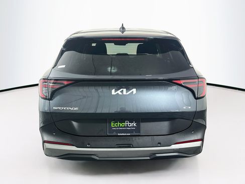 Used 2026 Kia Sportage LX FWD image 7