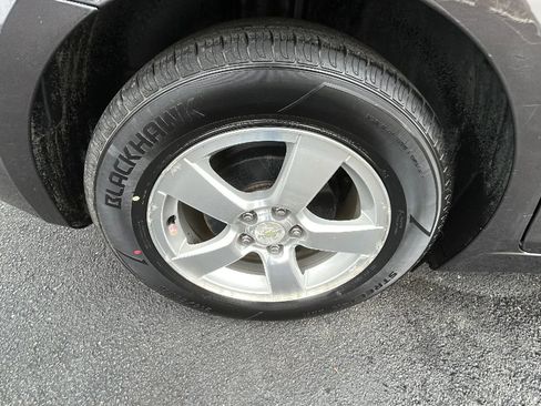 Used 2016 Chevrolet Cruze LT image 58