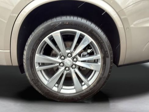 Certified 2022 Cadillac XT6 Premium Luxury w/ Technology Package image 18