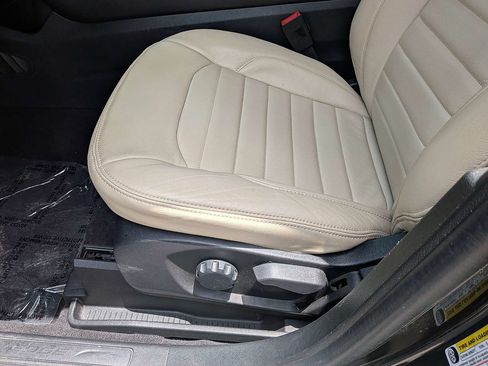 Used 2024 Ford Edge SE AWD/4WD image 22