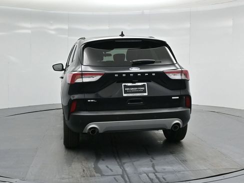Certified 2020 Ford Escape SEL image 30