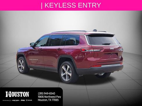 Used 2025 Jeep Grand Cherokee L Limited RWD image 6