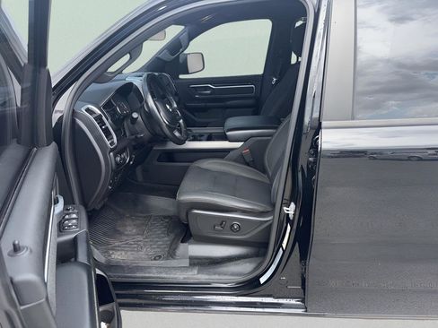 Used 2019 RAM 1500 Big Horn AWD/4WD image 9