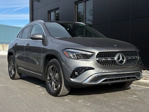 Used 2026 Mercedes-Benz GLA 250 4MATIC image 9