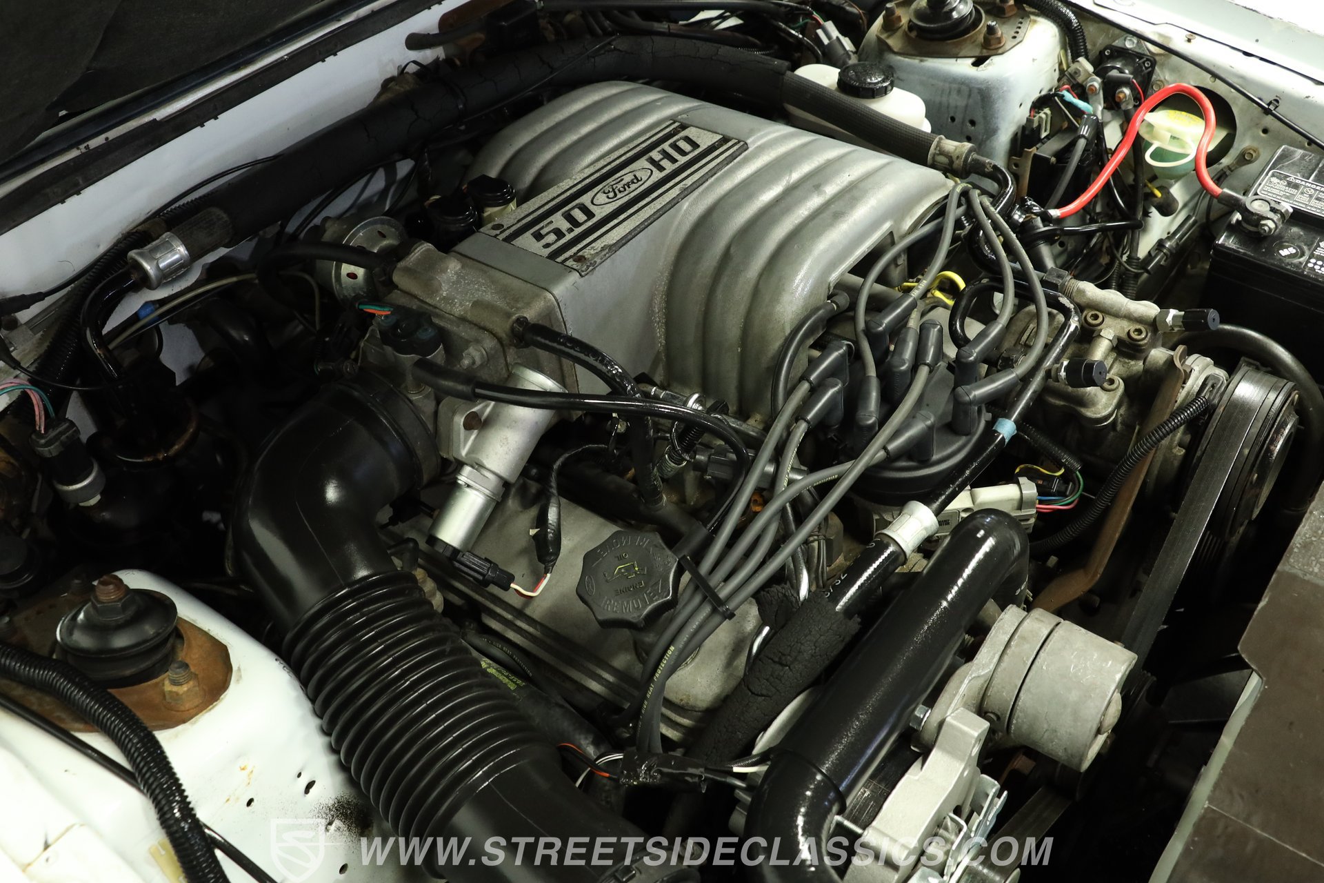 Used 1987 Ford Mustang GT RWD image 32