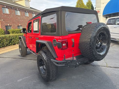 Used 2019 Jeep Wrangler Unlimited Sport S AWD/4WD image 5