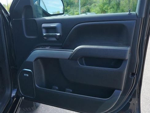 Used 2018 Chevrolet Silverado 1500 LTZ Z71 w/ LTZ Plus Package AWD/4WD image 12