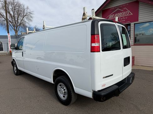 Used 2018 Chevrolet Express 2500 Extended w/ Driver Convenience Package image 7