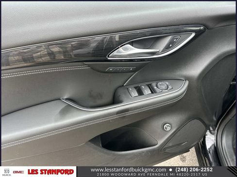 Used 2023 Buick Envision Essence w/ Sport Touring Package AWD/4WD image 17