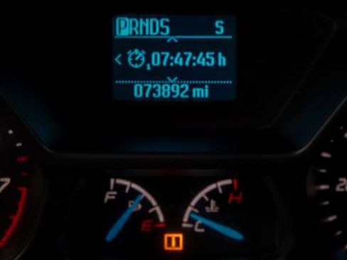 Used 2018 Ford Transit Connect XLT image 19