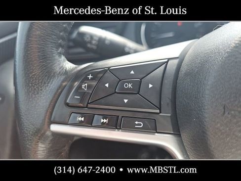 Used 2017 Nissan Rogue SL w/ SL Premium Package AWD/4WD image 20