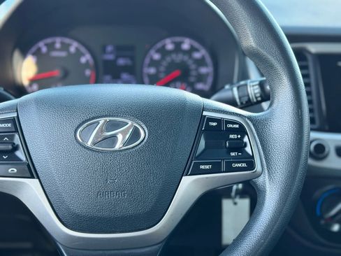 Used 2020 Hyundai Accent SE image 15