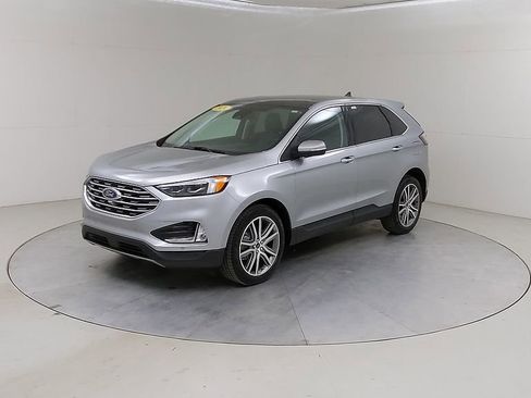 Certified 2024 Ford Edge Titanium w/ Equipment Group 301A AWD/4WD image 21
