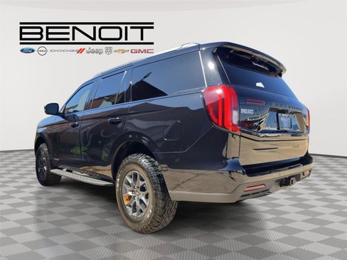 New 2026 Ford Expedition Tremor image 7