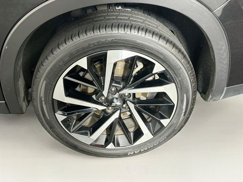 Used 2024 Mitsubishi Outlander SE FWD image 11