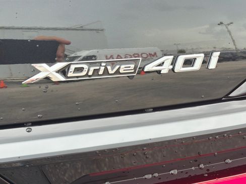 New 2027 BMW X7 xDrive40i w/ M Sport Package AWD/4WD image 11
