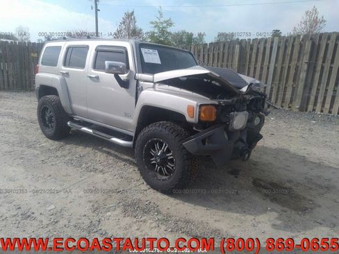 Used 2007 HUMMER H3 image 1