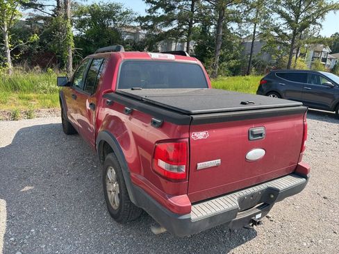 Used 2007 Ford Explorer Sport Trac XLT RWD image 4