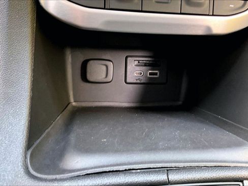 Used 2020 GMC Acadia SLT w/ Premium Package AWD/4WD image 33