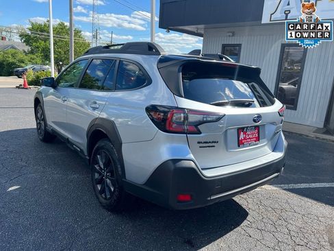 Used 2025 Subaru Outback Onyx Edition AWD/4WD image 7