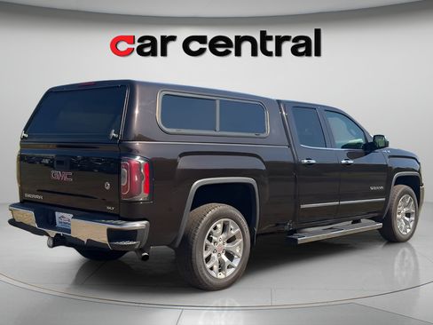 Used 2018 GMC Sierra 1500 SLT w/ SLT Premium Package AWD/4WD image 7