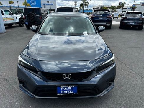 Certified 2024 Honda Civic EX-L image 3
