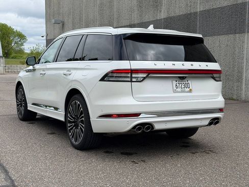 Used 2023 Lincoln Aviator Black Label w/ Dynamic Handling Package AWD/4WD image 3