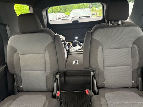 Certified 2023 Chevrolet Traverse LT AWD/4WD image 22