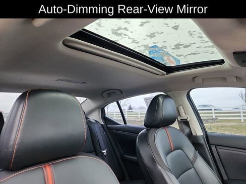 Used 2020 Nissan Sentra SR w/ Premium Package image 27