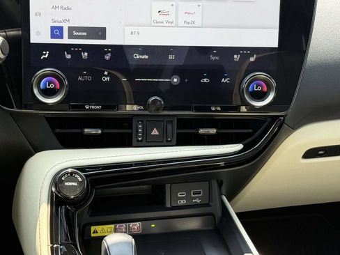 Used 2024 Lexus NX 350 AWD image 19